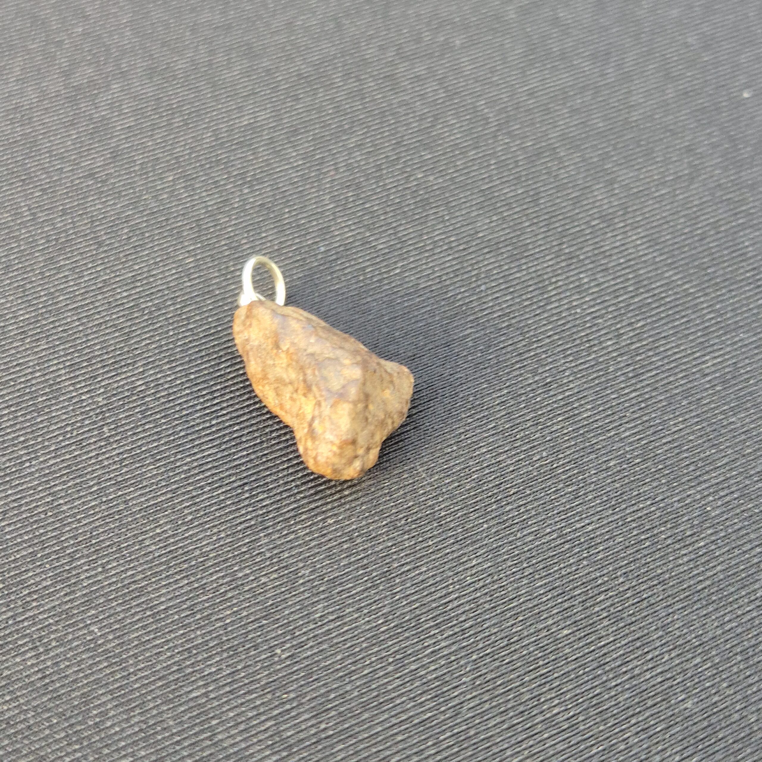 pendentif nwa