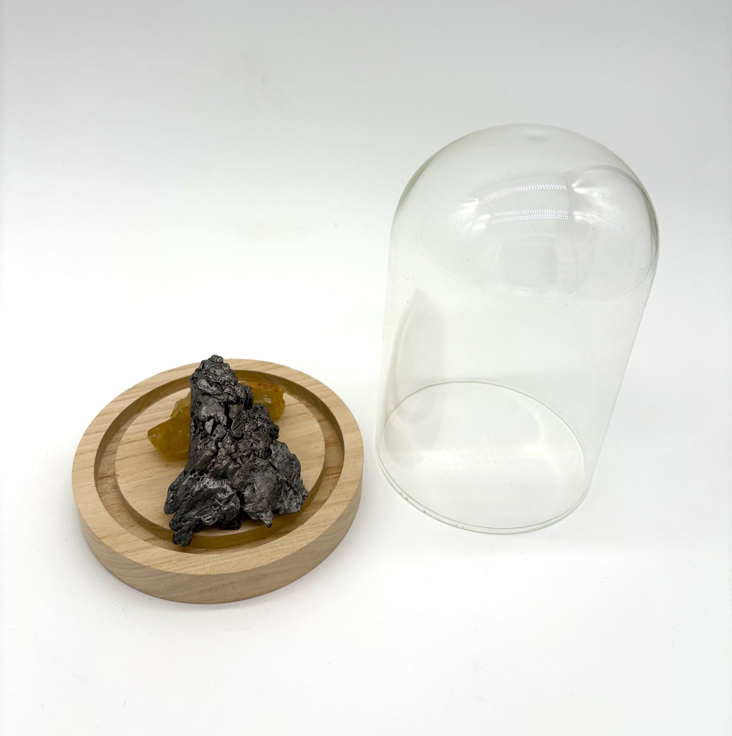 PRODUCTO METEORITOS CAMPO DEL CIELO LIBYQUE VIDRIO CAMPANA ENE VIDRIO FONDO BLANCO (2)