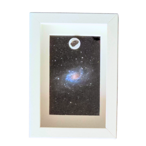 foto enmarcada de galaxia